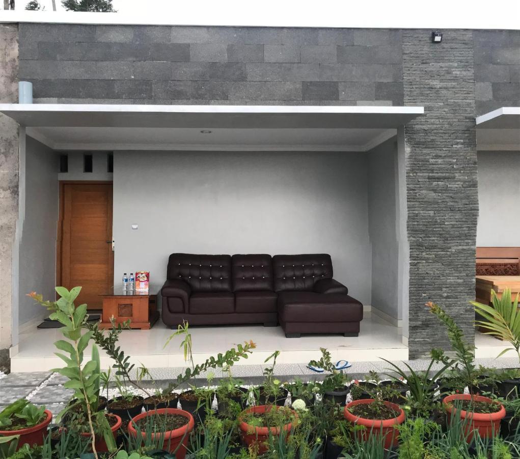 De Villa Cetho Karanganyar  Екстериор снимка